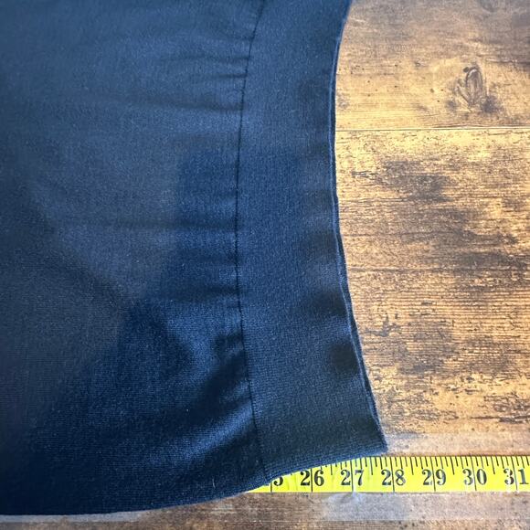 Wool Blend Crew Neck Sweater Mens Medium Navy Blue Academia Preppy Travel EUC - Picture 4 of 8